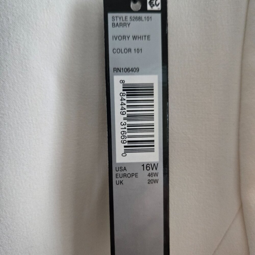 Womens Tahari Ivory Blazer - Size 16W - NWT - Picture 4 of 5